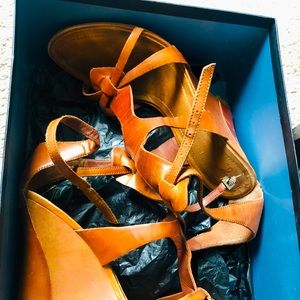 Studio 9 dark natural leather sandals